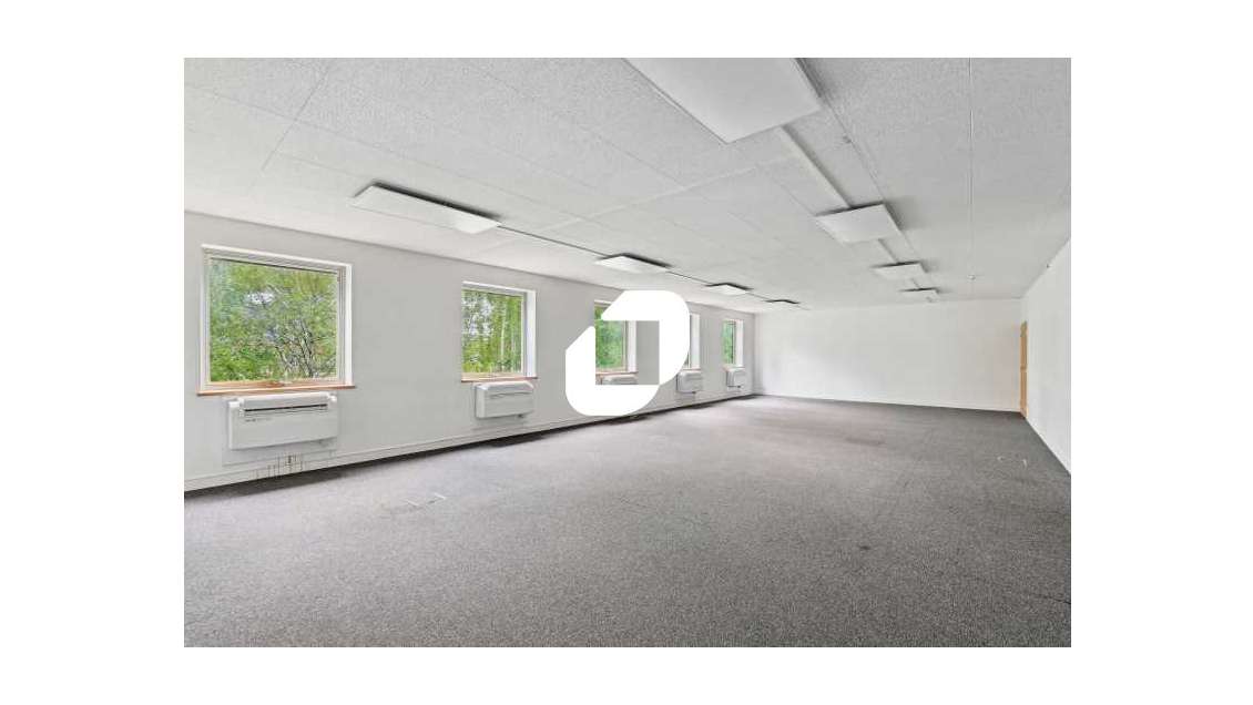 A louer Bureaux 1140m² Saint denis