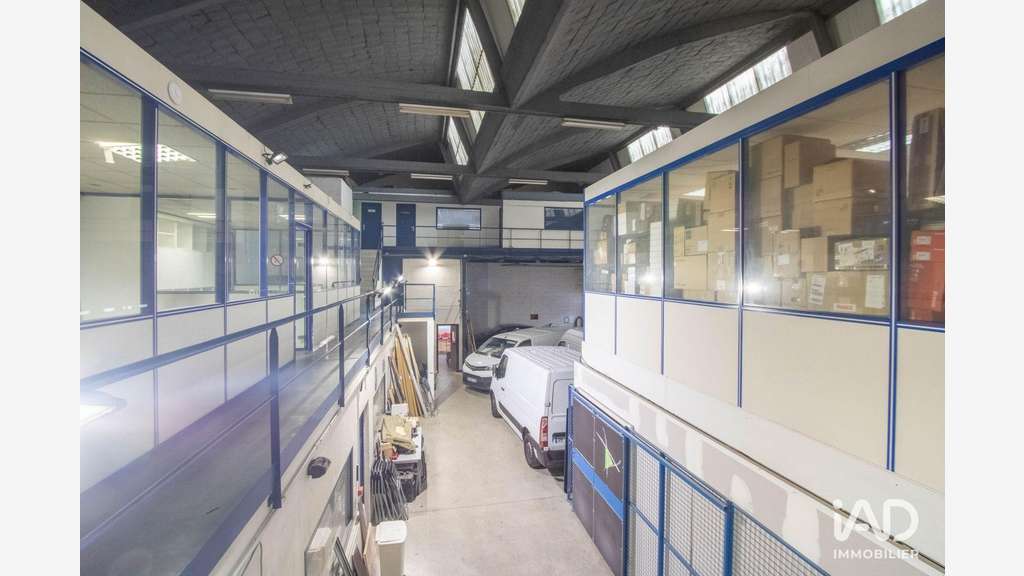 A louer bureaux de 20m² à 83m² à Saint-Denis