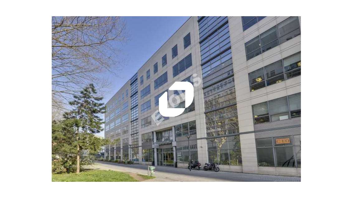 A louer Bureaux 3648m² Saint denis