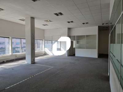 Location Bureaux à Saint-Denis