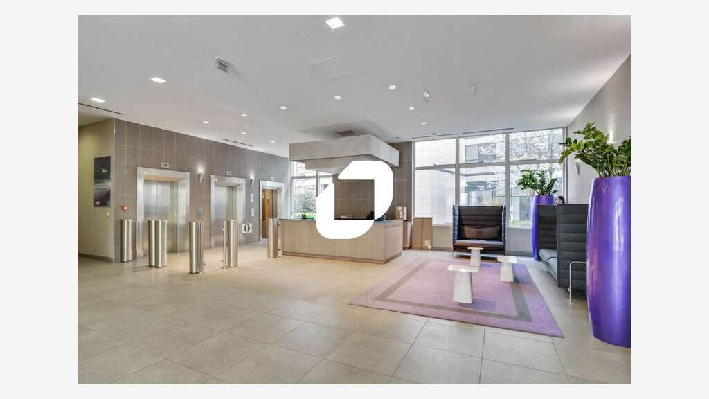 A louer Bureaux 1131m² Saint denis