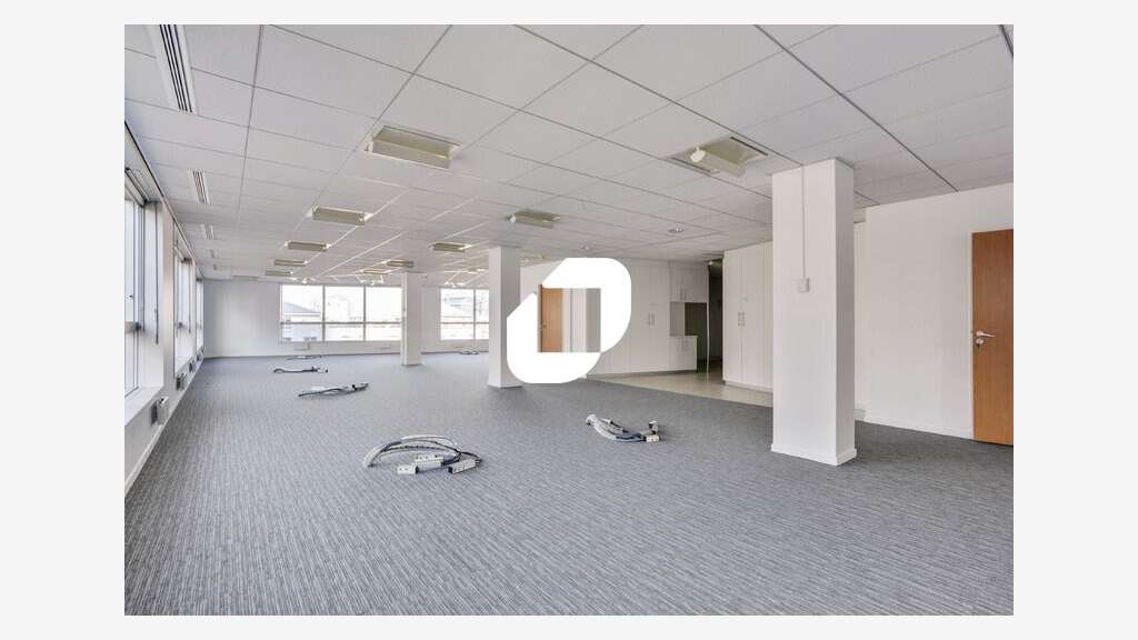 A louer Bureaux 1131m² Saint denis
