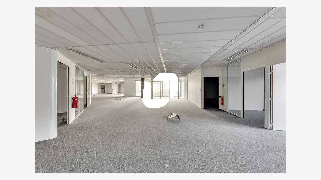 A louer Bureaux 3561m² Saint denis