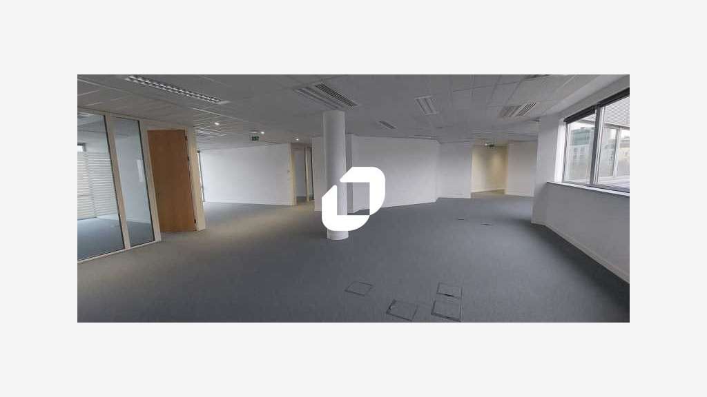 A louer Bureaux 3561m² Saint denis