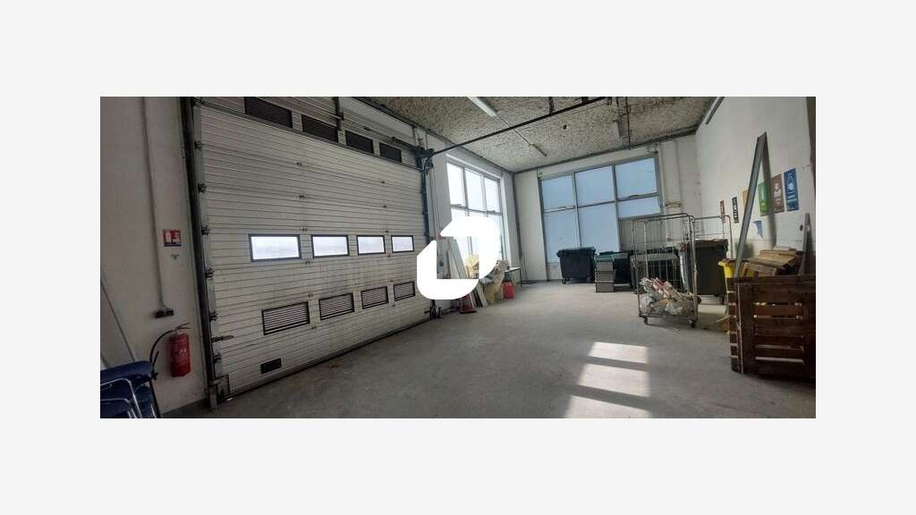 A louer Bureaux 871m² Saint denis