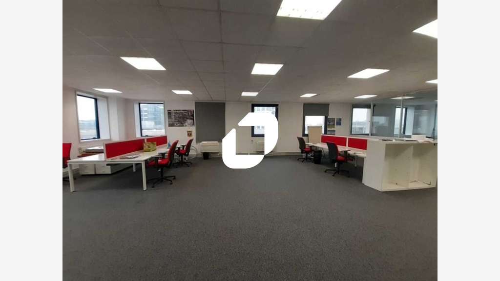 A louer Bureaux 167m² Saint denis