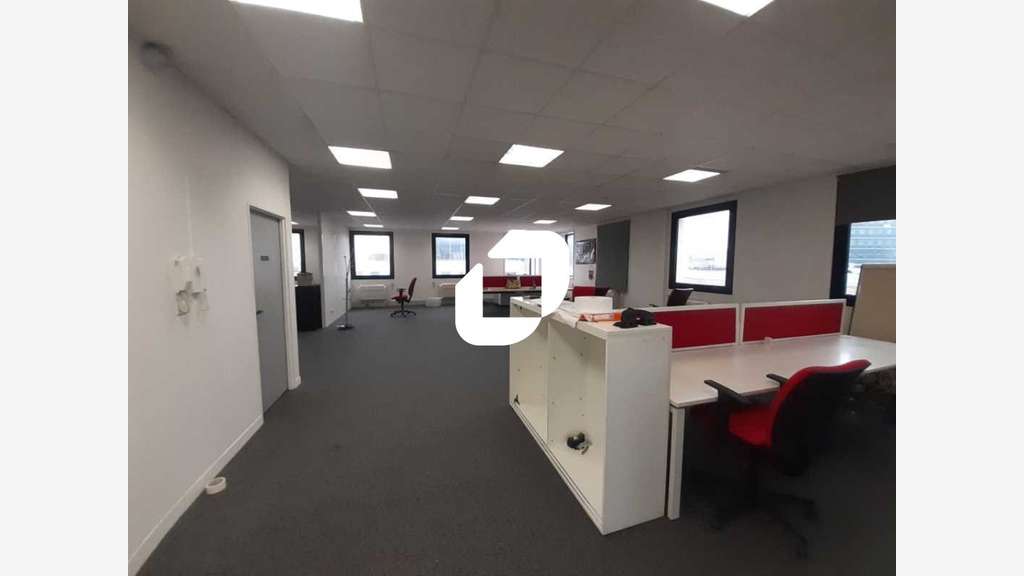 A louer Bureaux 167m² Saint denis