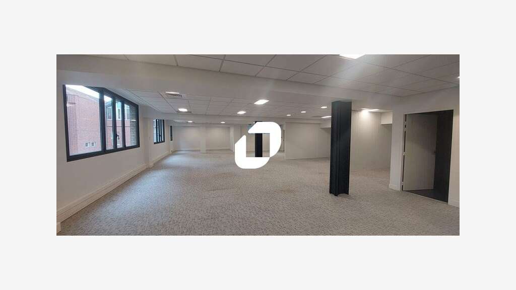 A louer Bureaux 749m² Saint denis