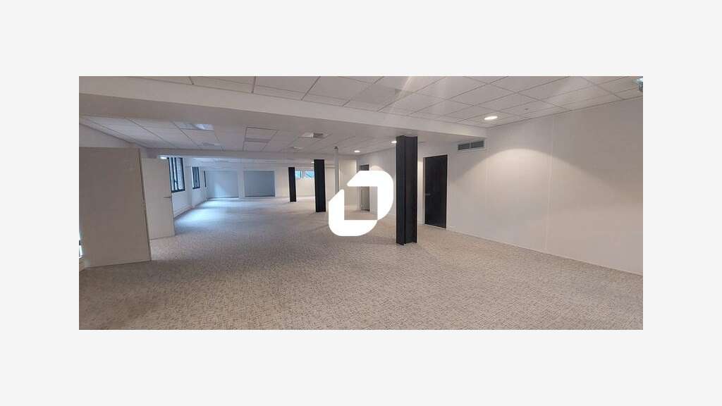 A louer Bureaux 749m² Saint denis