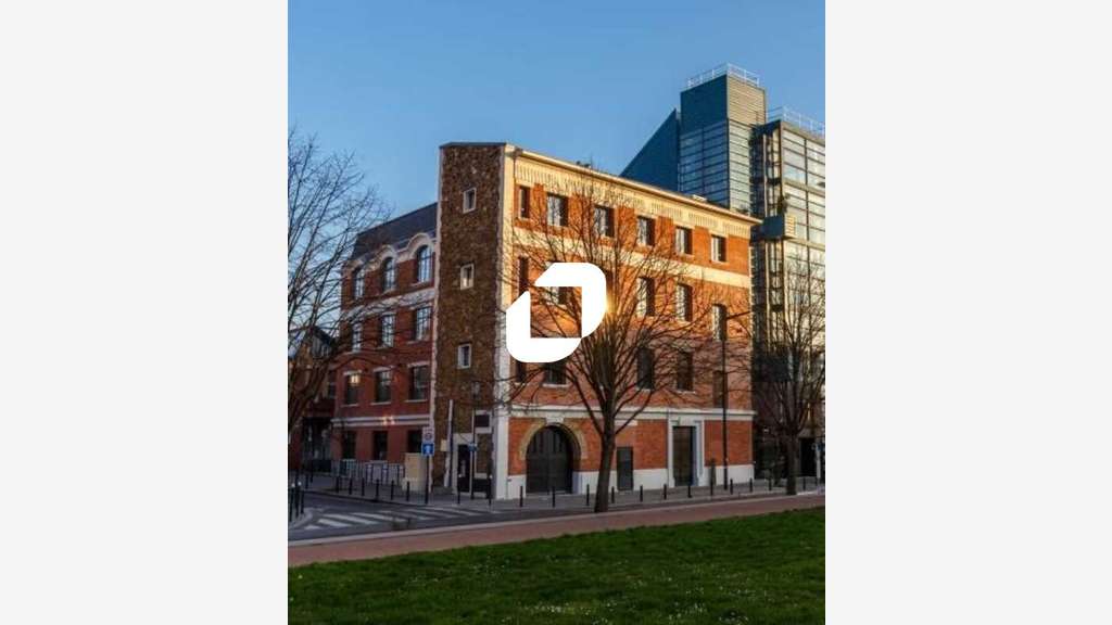 A louer Bureaux 749m² Saint denis