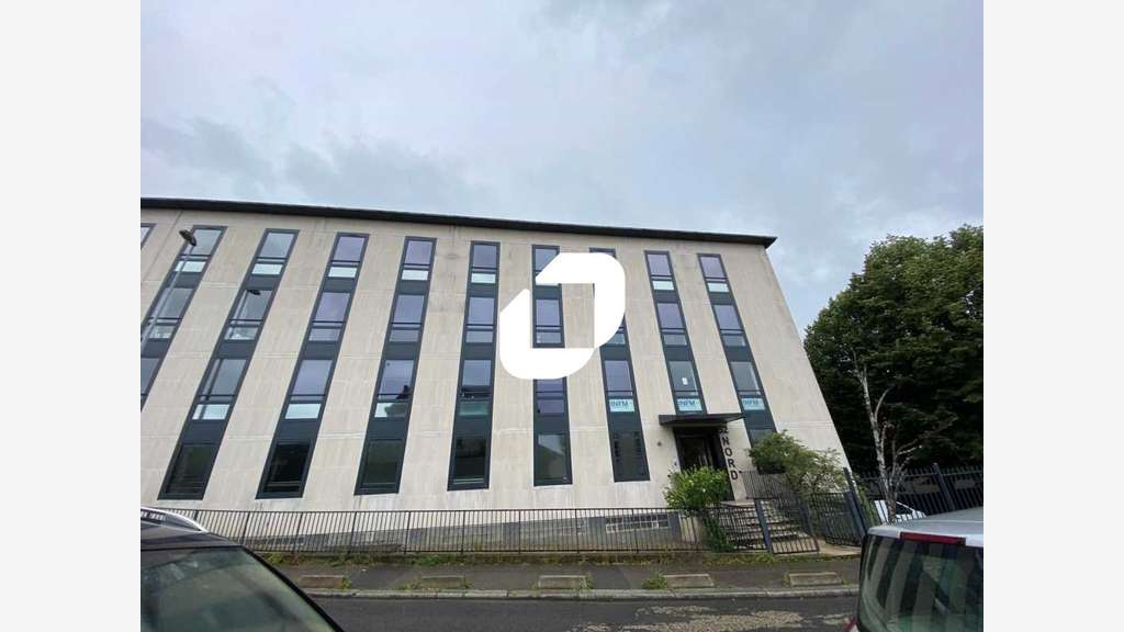 A louer Bureaux 115m² Saint denis