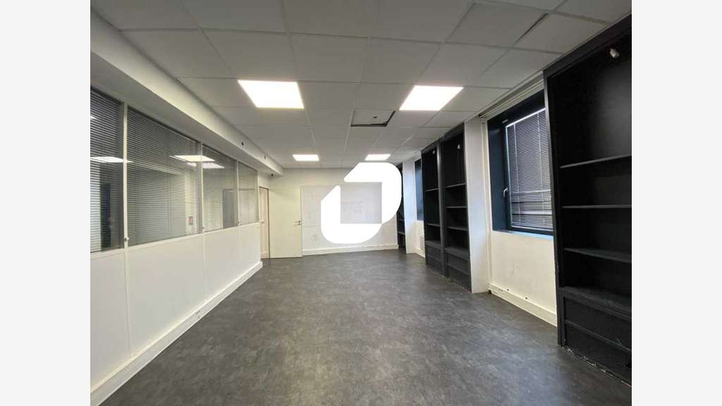 A louer Bureaux 115m² Saint denis