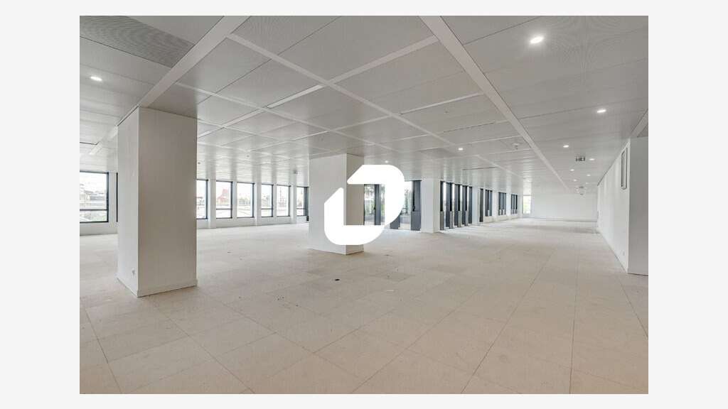 A louer Bureaux 19557m² Saint denis