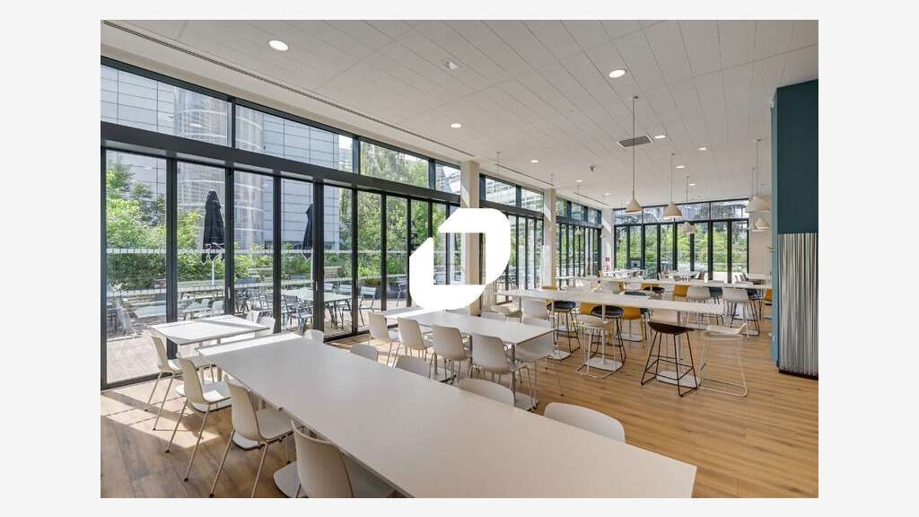 A louer Bureaux 19557m² Saint denis