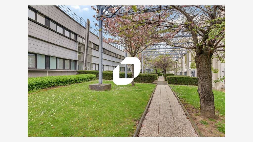 A louer Bureaux 258m² Saint denis