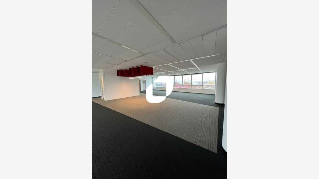 A louer Bureaux 450m² Saint denis