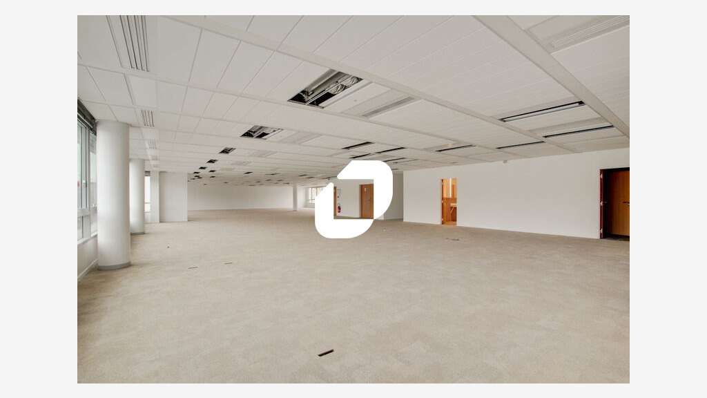 A louer Bureaux 1356m² Saint denis