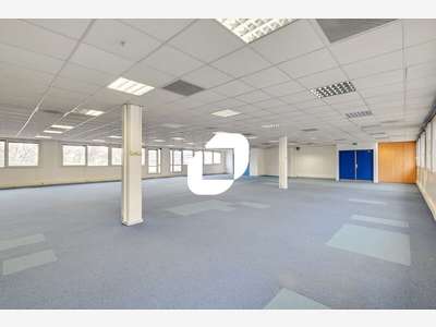 A louer Bureaux 396m² Saint denis