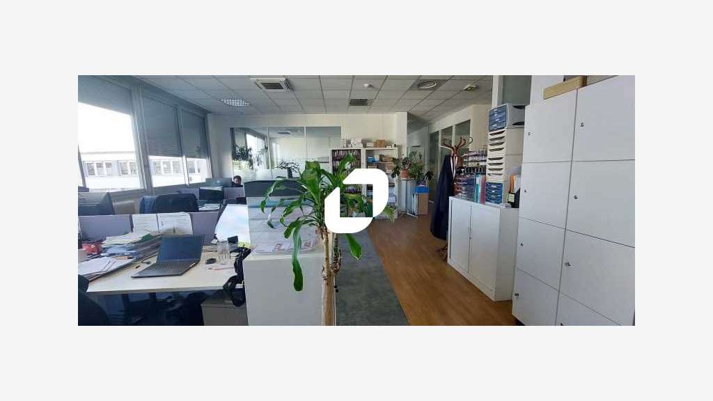 A louer Bureaux 262m² Saint denis