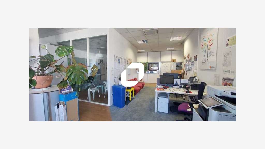 A louer Bureaux 262m² Saint denis