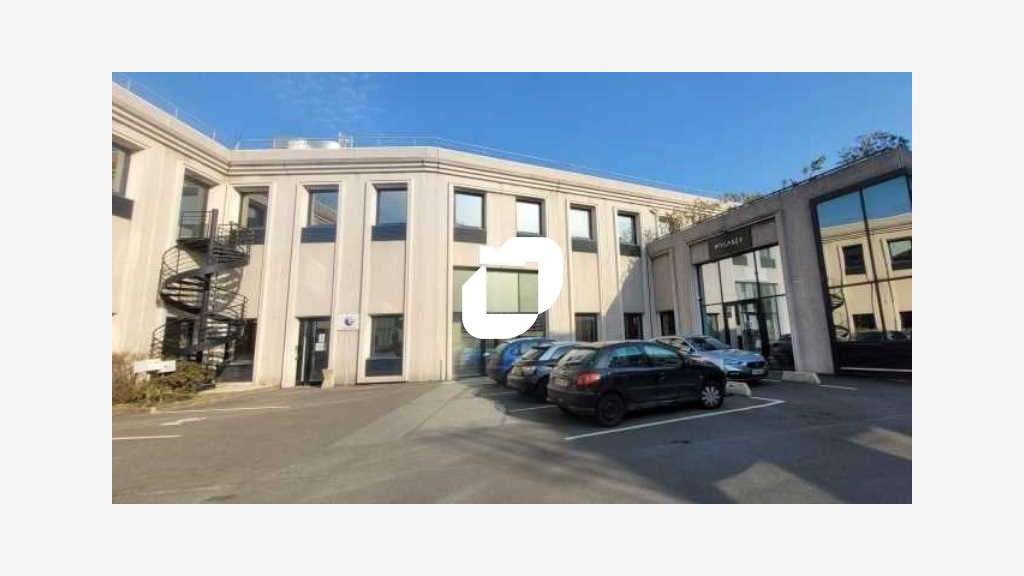 A louer Bureaux 1635m² Saint denis