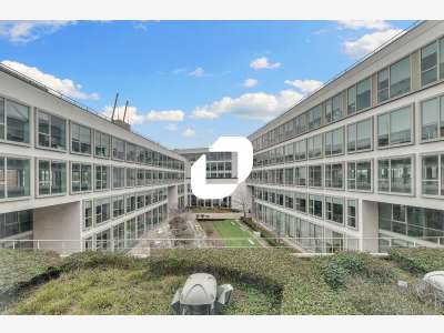 A louer Bureaux 7000m² Saint denis