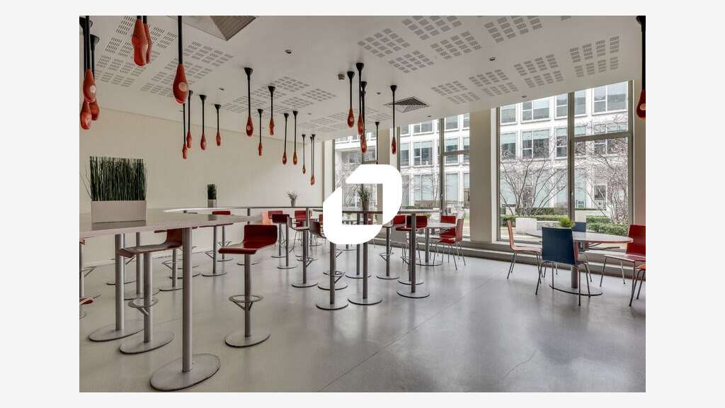 A louer Bureaux 7000m² Saint denis