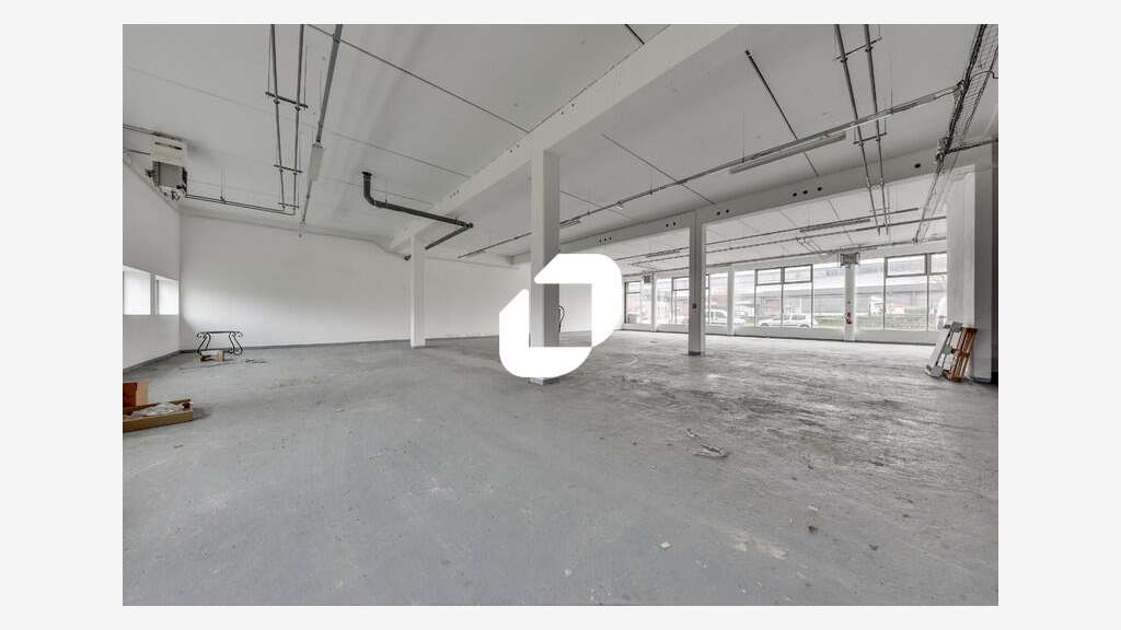A louer Bureaux 7000m² Saint denis