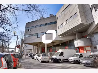 A louer Bureaux 1069m² Saint denis