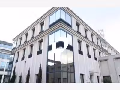 A louer Bureaux 167m² Saint denis