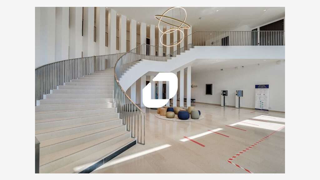 A louer Bureaux 19557m² Saint denis