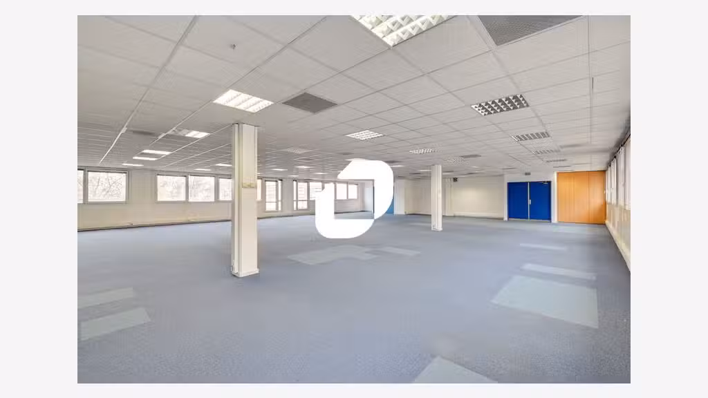 A louer Bureaux 396m² Saint denis