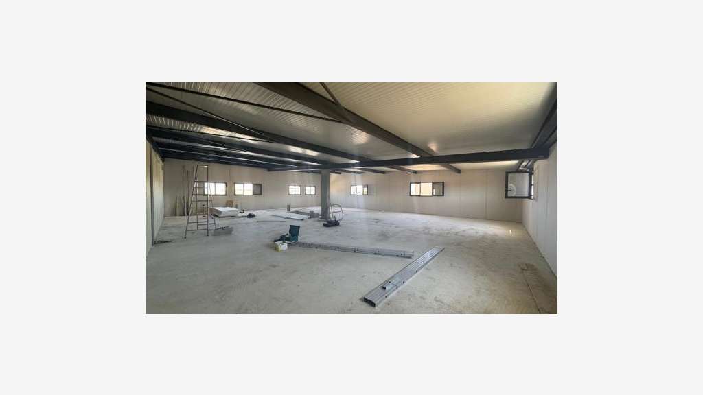 A louer bureaux 192m² R+1 à Saint-Estève