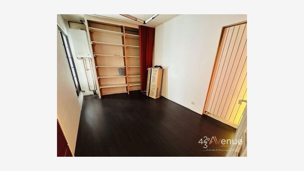 Bureau 105m² RDC Rue de la Montat/Châteaucreux