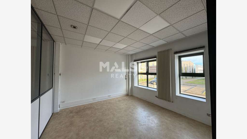 Bureaux à louer 98m² à Saint Etienne Technopole