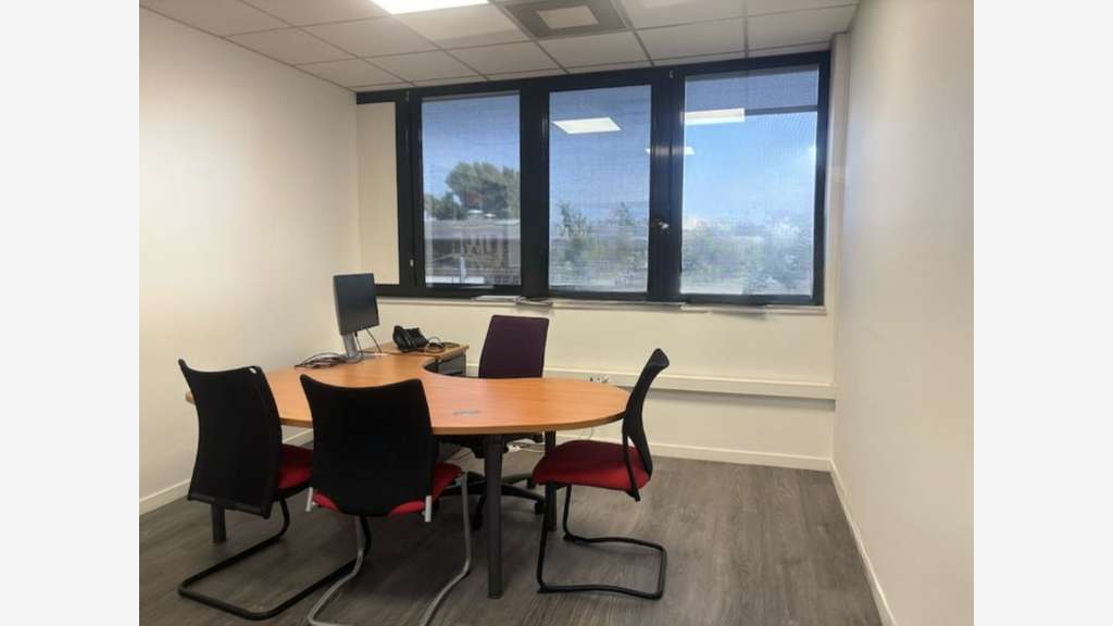 A louer 1 lot de bureaux ERP St-Etienne Technopole