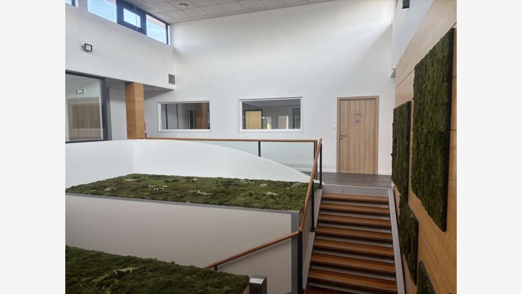 A louer 1 lot de bureaux ERP St-Etienne Technopole