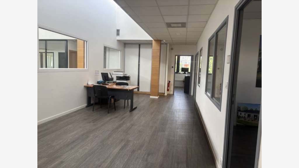 A louer 1 lot de bureaux ERP St-Etienne Technopole