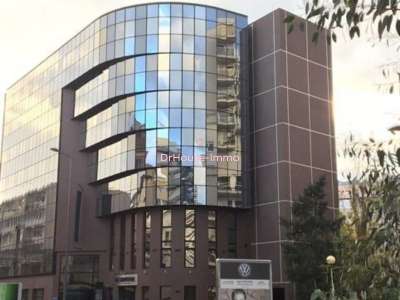 Location Bureaux 153 m² quartier Bergson, idéal p