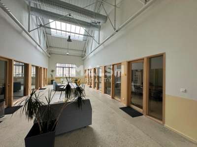 A louer bureaux 616m² à St-Etienne Cité du Design