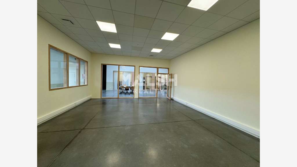 A louer bureaux 616m² à St-Etienne Cité du Design