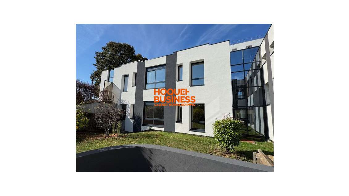 Bureau neuf 15m² à louer à St-Étienne-du-Rouvray