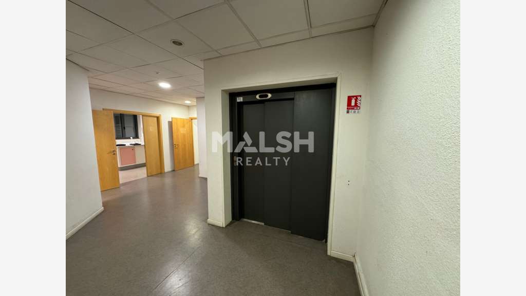 A louer bureaux 635m² à Saint-Etienne Montplaisir