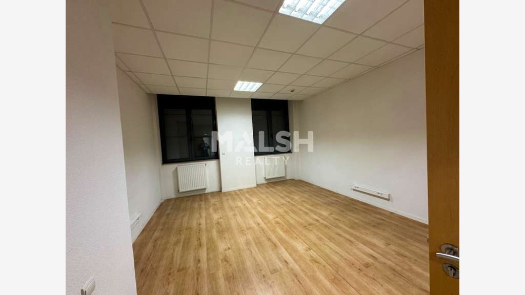 A louer bureaux 635m² à Saint-Etienne Montplaisir