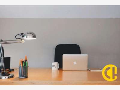 A louer bureaux 130m² en renovation axe passant
