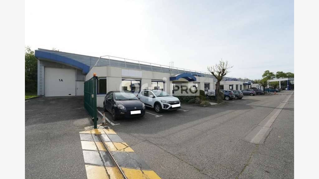 Bureaux 126m² à louer à Saint Genis Laval