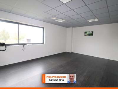Bureau 200m² R+1 à louer à St-Georges-des-Coteaux
