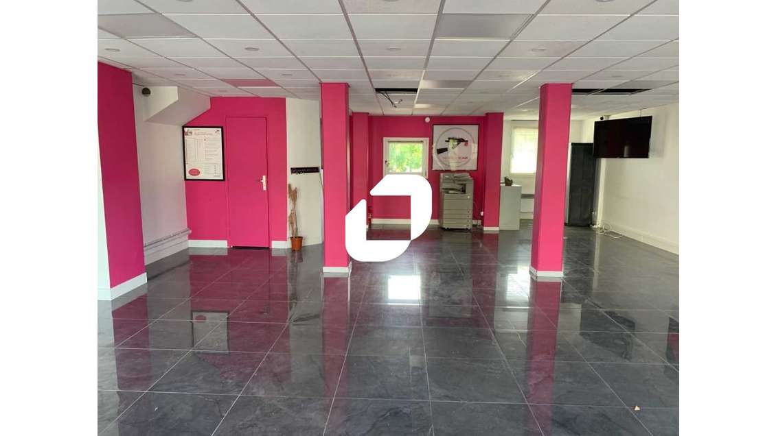 A louer Bureaux 80m² Saint germain en laye