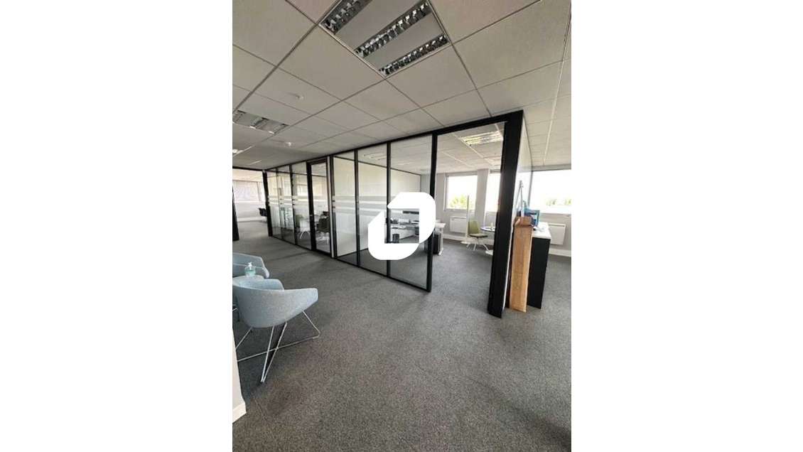 A louer Bureaux 145m² Saint germain en laye