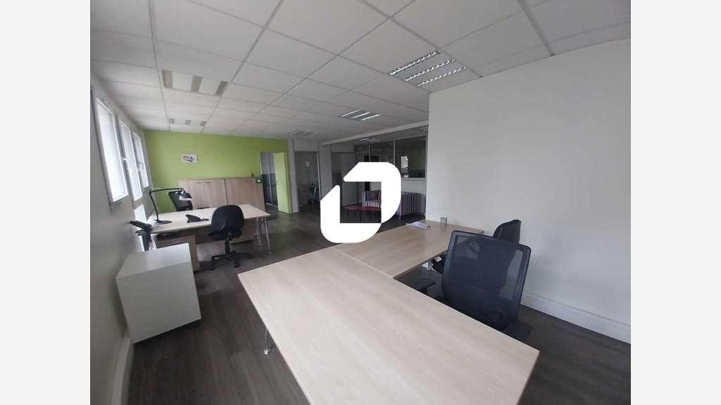 A louer Bureaux 85m² Saint germain en laye